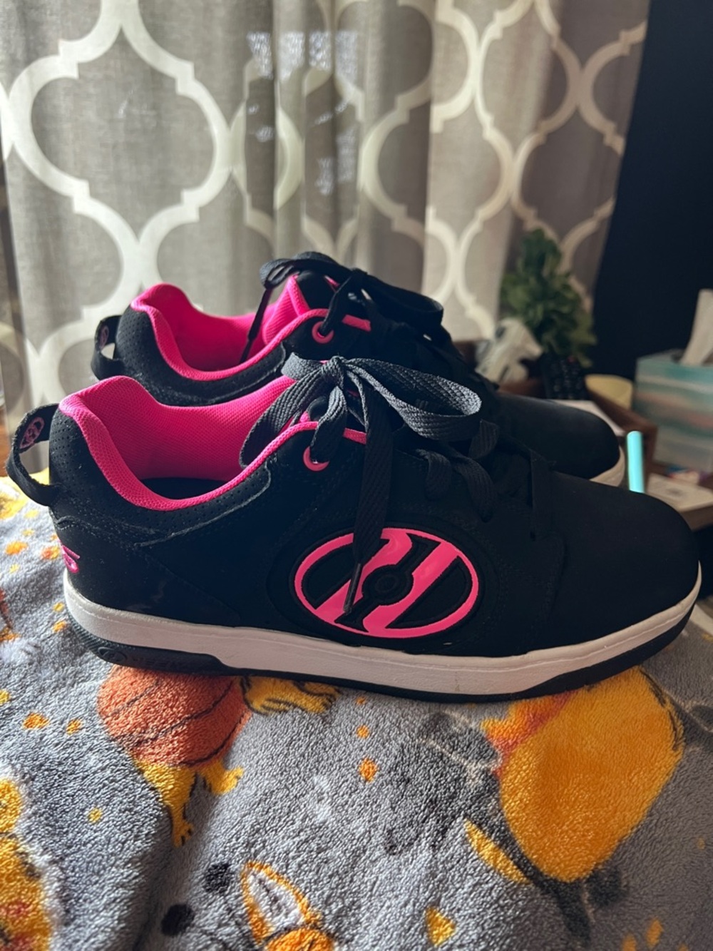 Youth Heelys